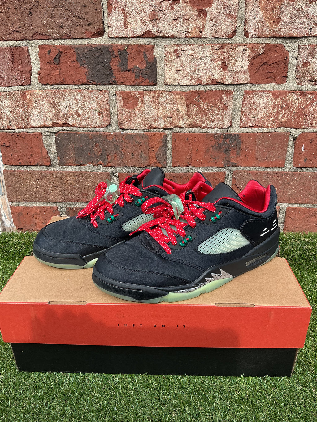 Jordan Retro 5 Low CLOT Jade