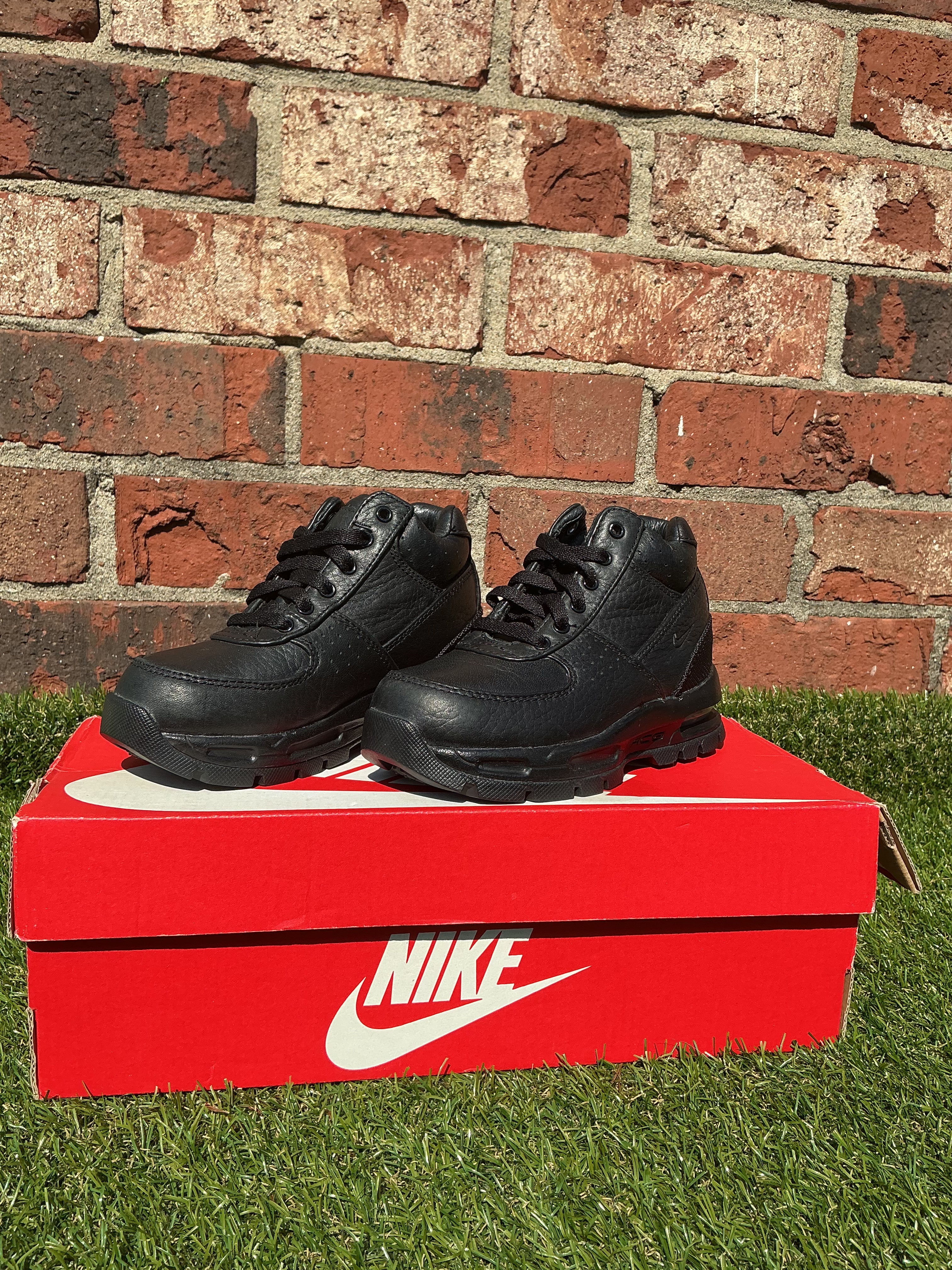 Nike Boot