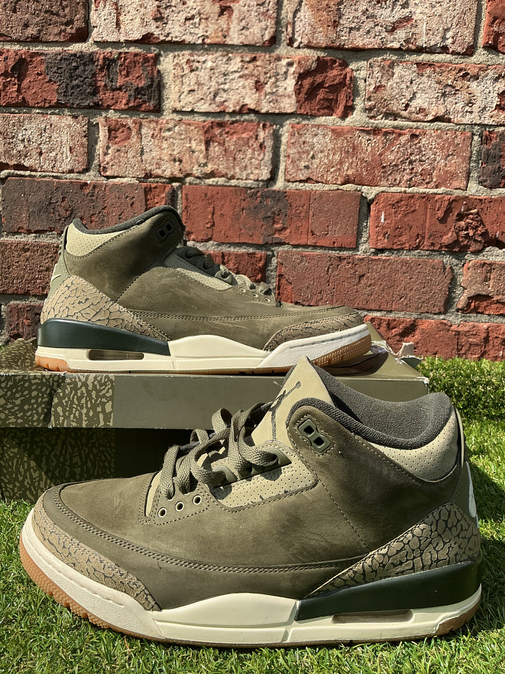 Jordan Retro 3 Family Affair