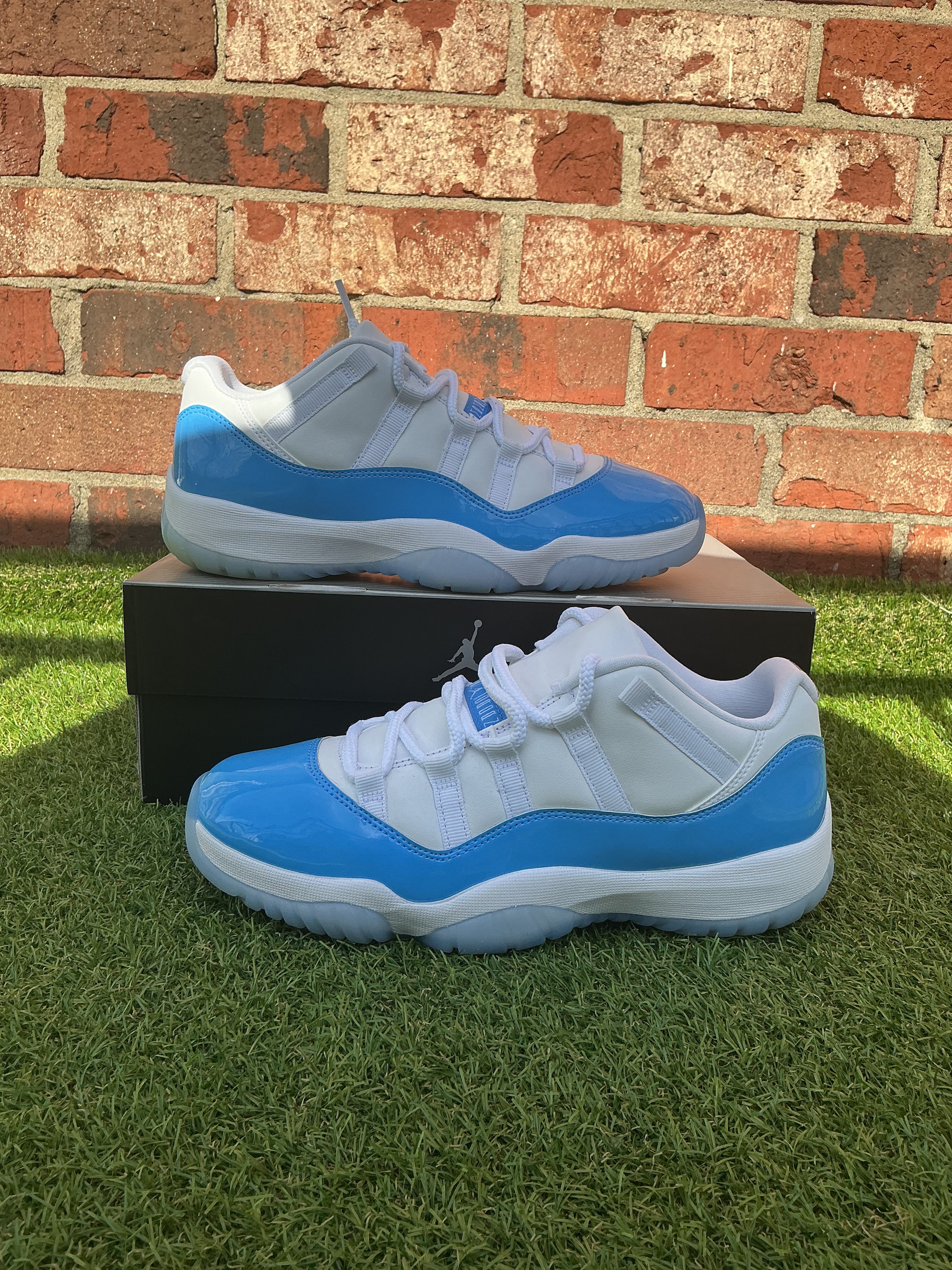 Jordan Retro 11 Low university blue