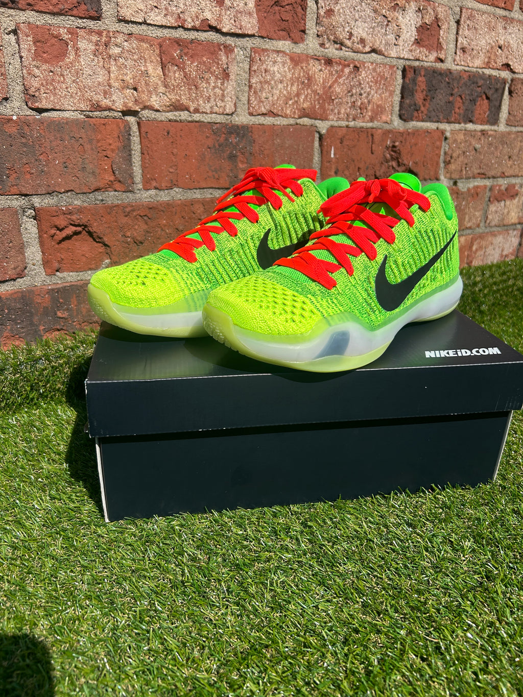 Nike ID Kobe 10 Low Elite Grinch