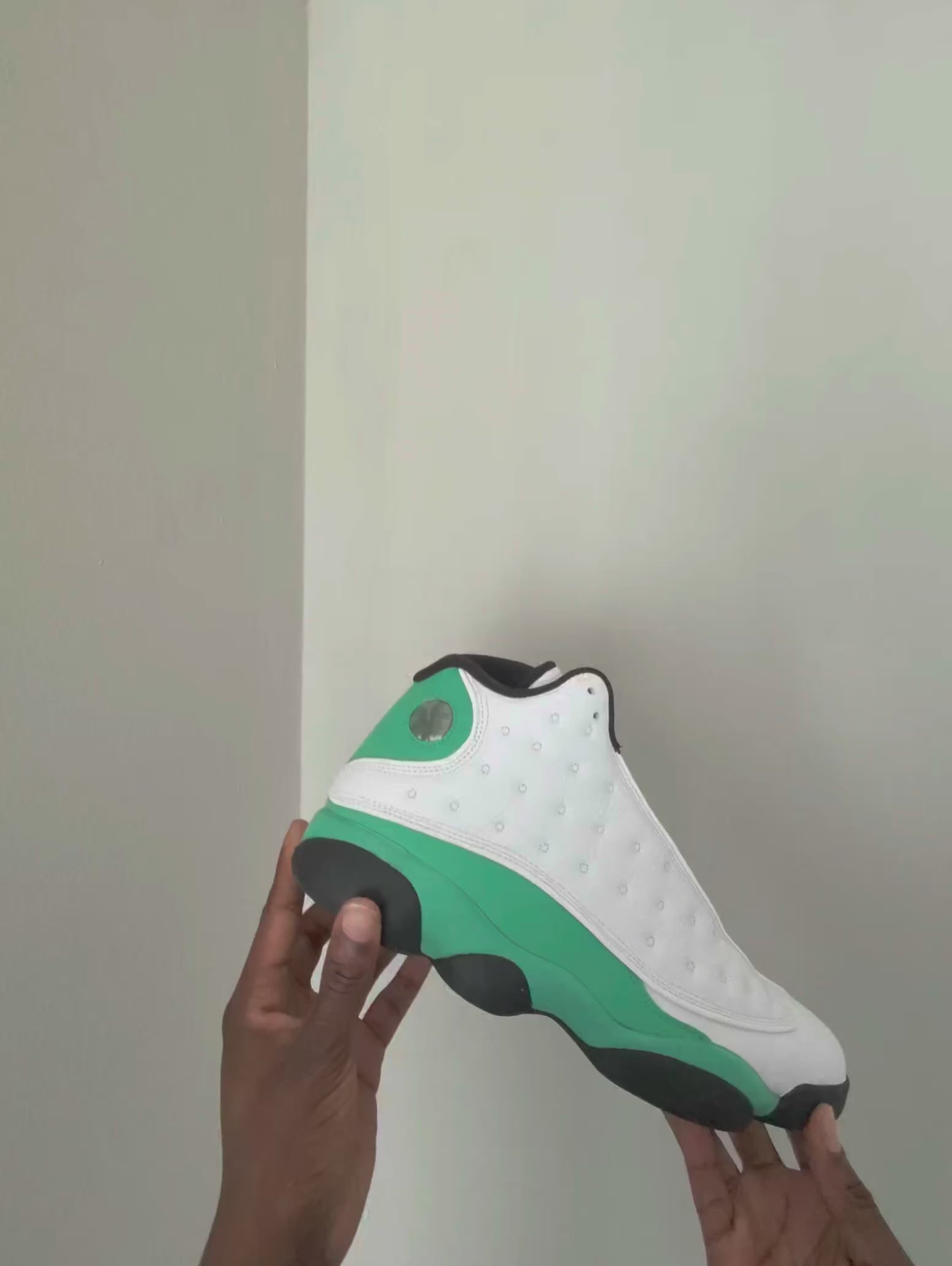 Jordan 13 Retro White Lucky Green